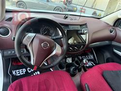 نيسان نافارا